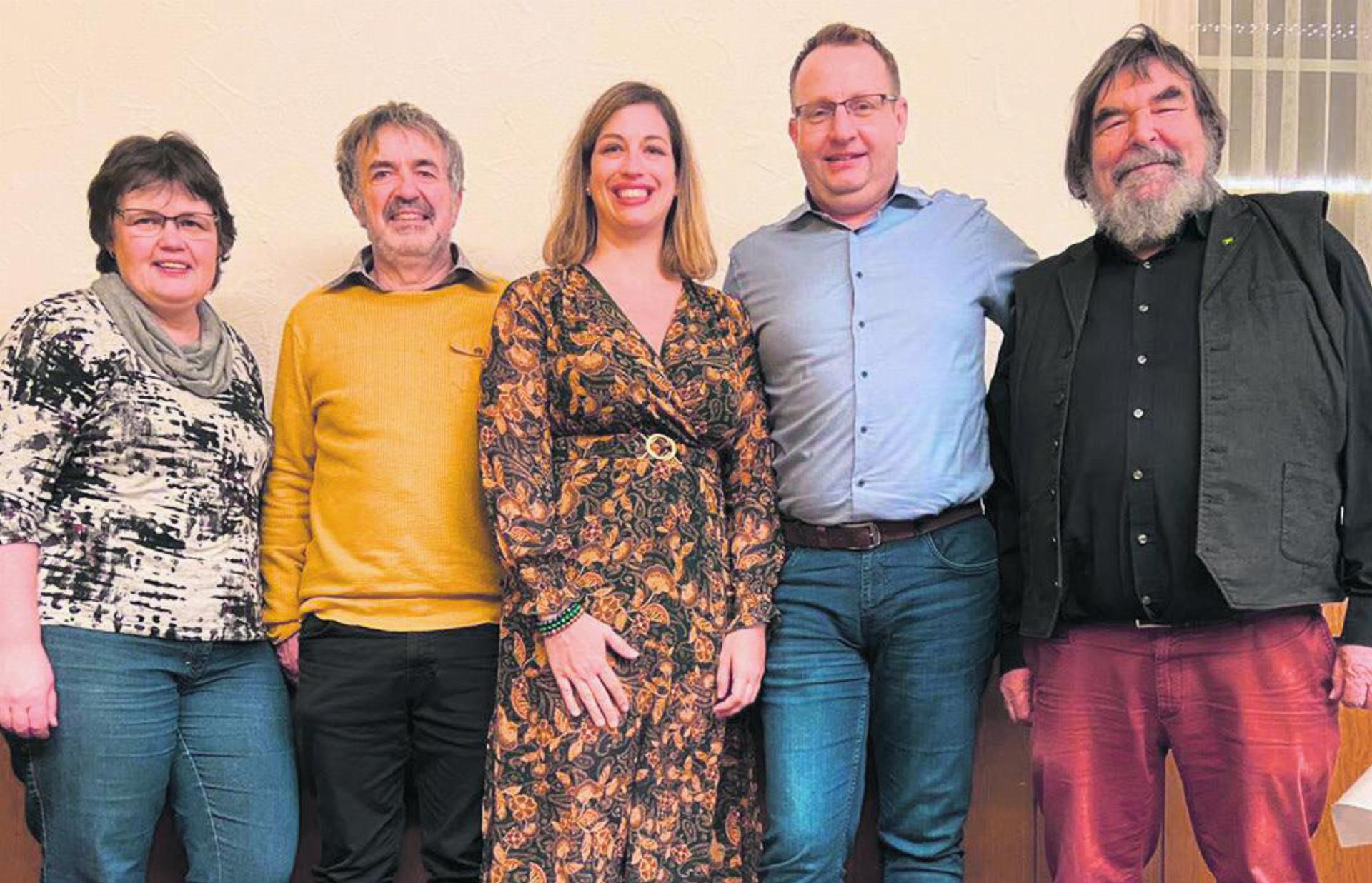 Der Vorstand (von links) mit Vreni Kuratli, Bruno Obrist, Nicole Schlegel, Daniel Keller und Meinrad Bärtschi. Foto: zVg