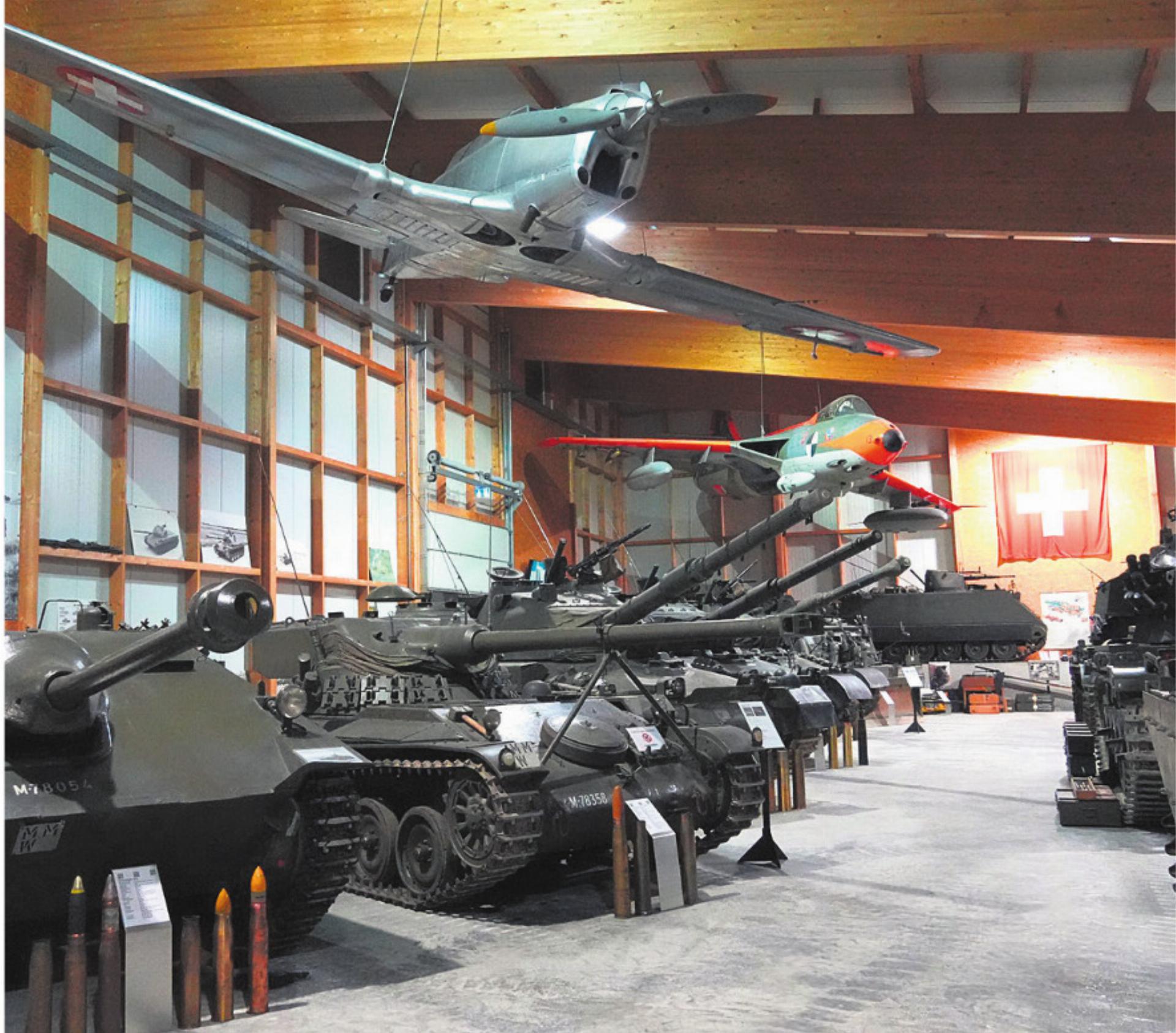 MÄNNERTURNER UNTERWEGS IM MILITÄRMUSEUM WILDEGG - Das Bild wird blockiert. – Möglicherweise durch einen aktiven Adblocker.