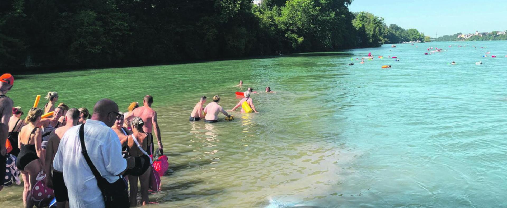 Erfolgreiches Rheinschwimmen