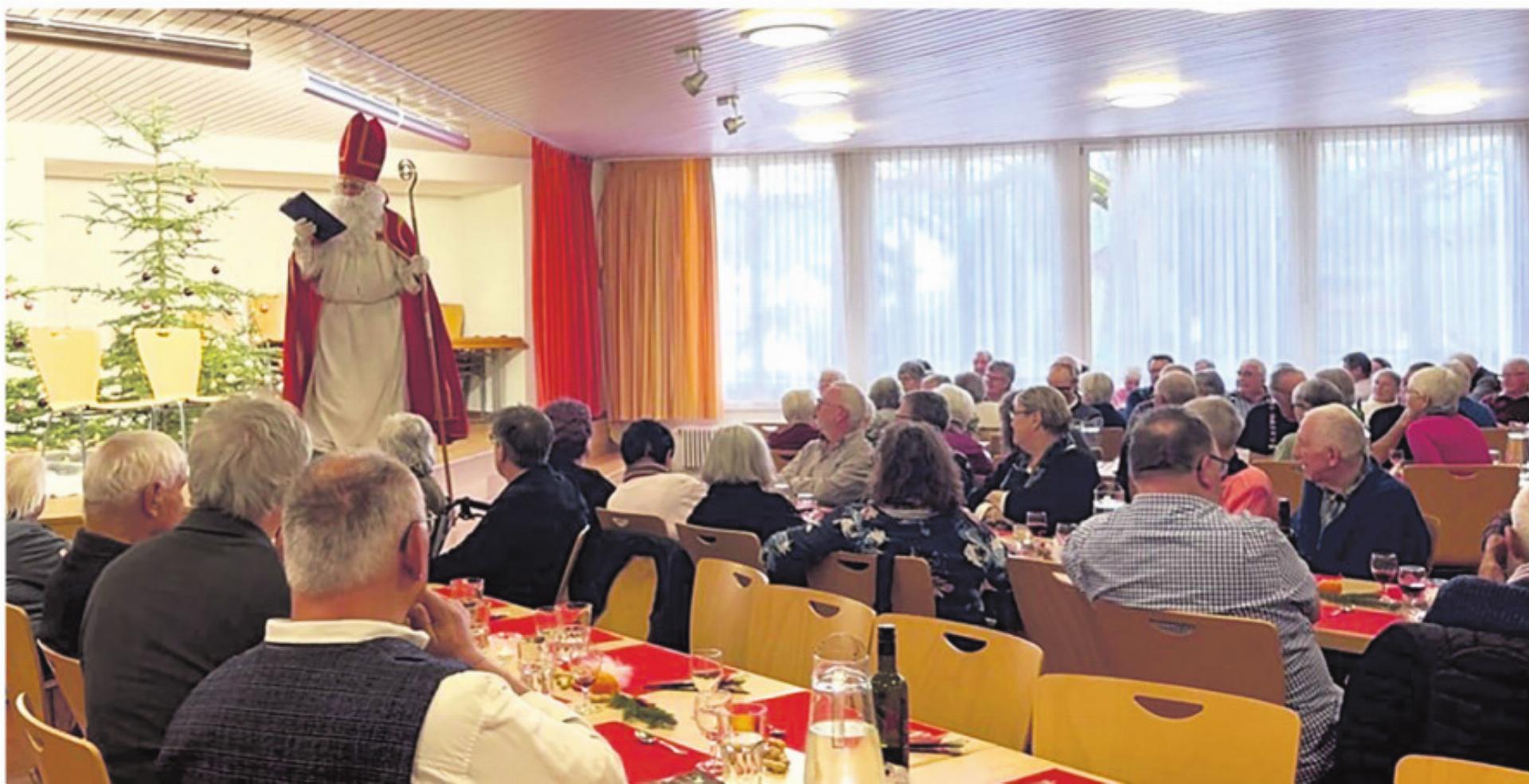 FESTLICHE ADVENTSFEIER - Das Bild wird blockiert. – Möglicherweise durch einen aktiven Adblocker.