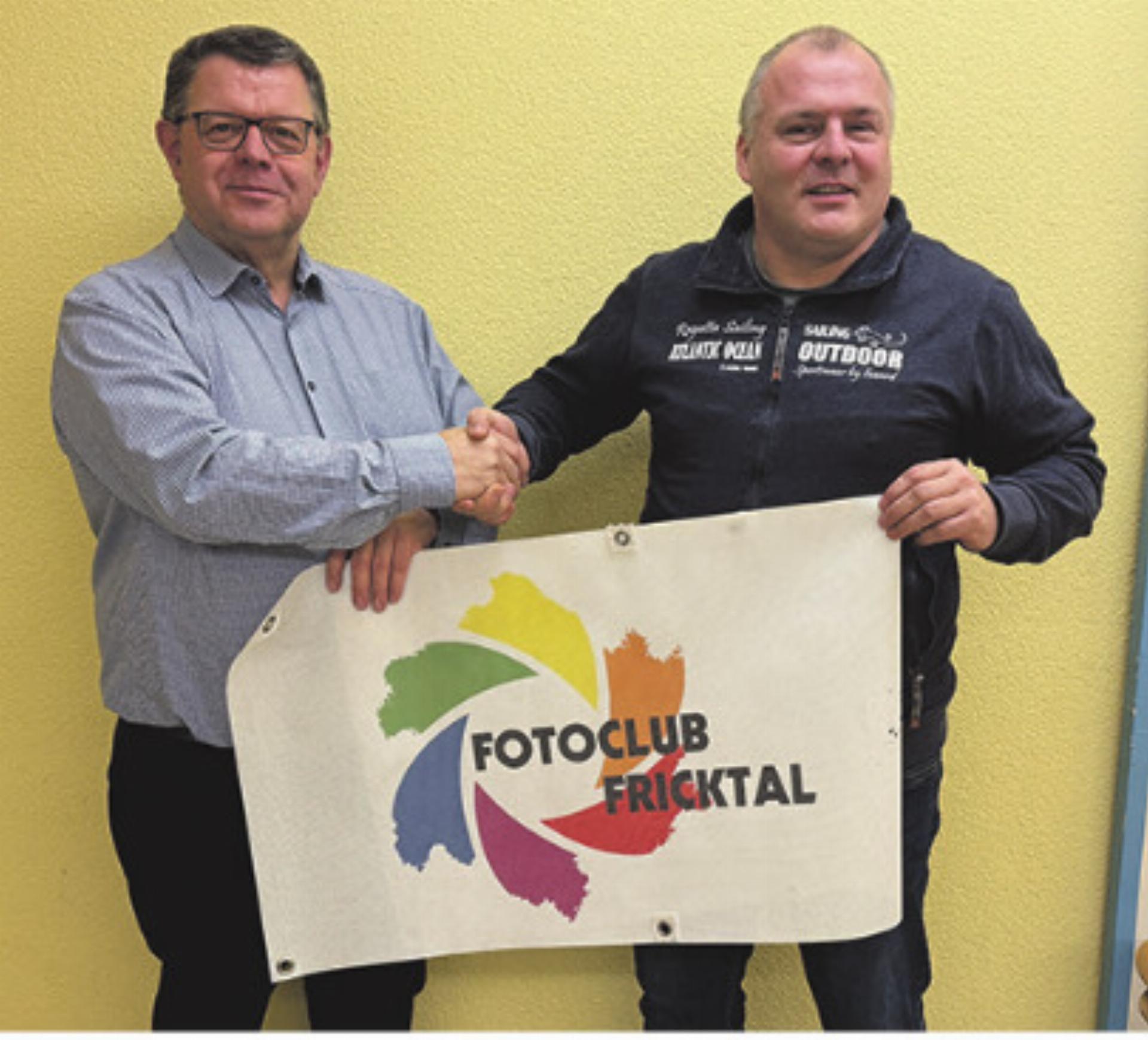 Stabwechsel an der Spitze des Fotoclubs Fricktal - Das Bild wird blockiert. – Möglicherweise durch einen aktiven Adblocker.