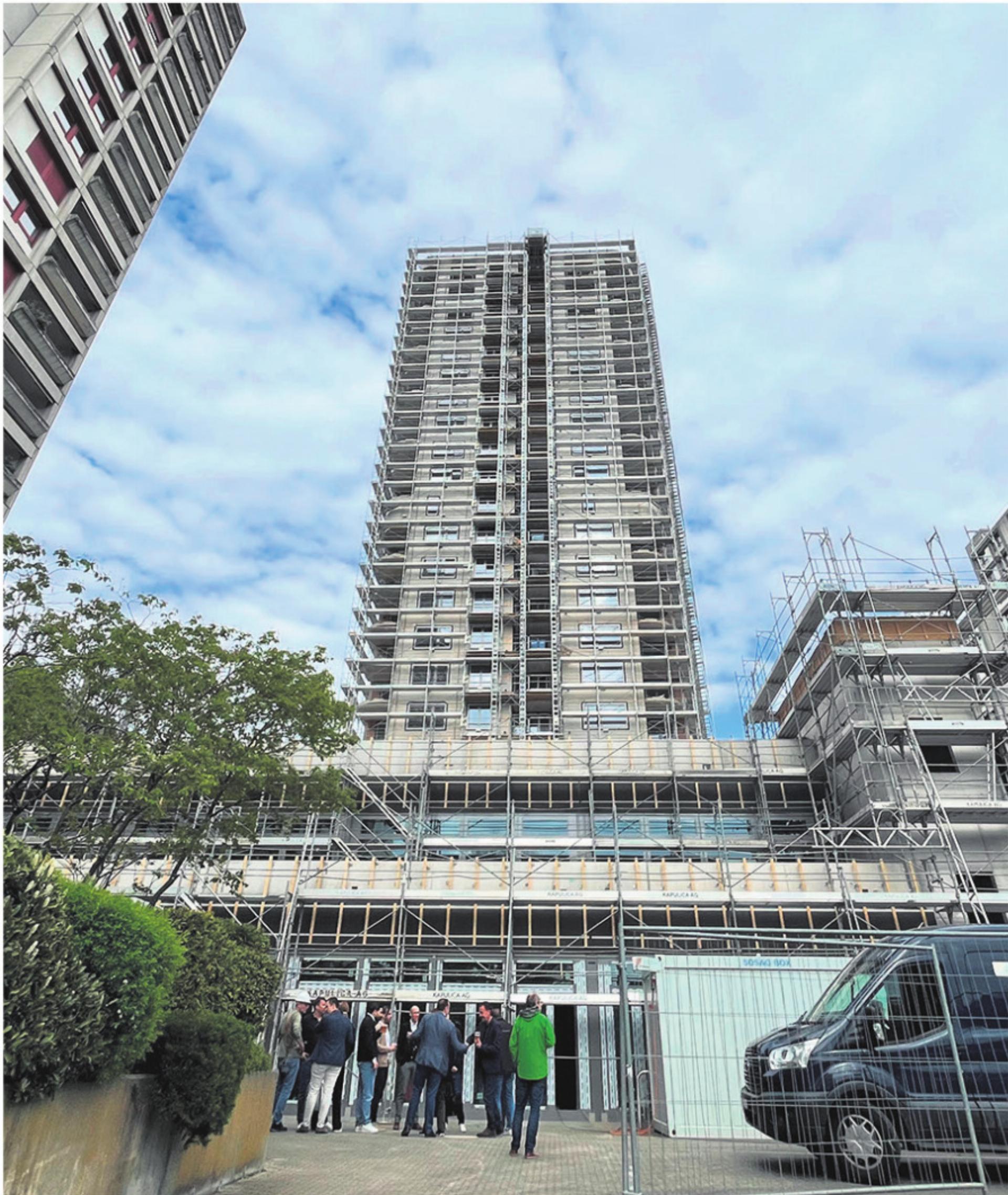 Jetzt ist der «Domus» oben angekommen - Das Bild wird blockiert. – Möglicherweise durch einen aktiven Adblocker.