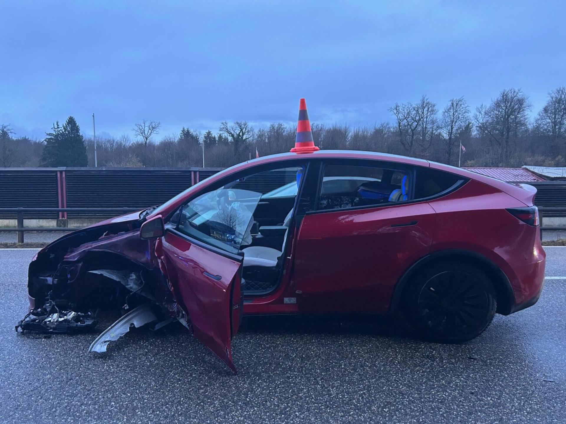 Sekundenschlaf: Unfall zwischen Möhlin und Rheinfelden - Das Bild wird blockiert. – Möglicherweise durch einen aktiven Adblocker.