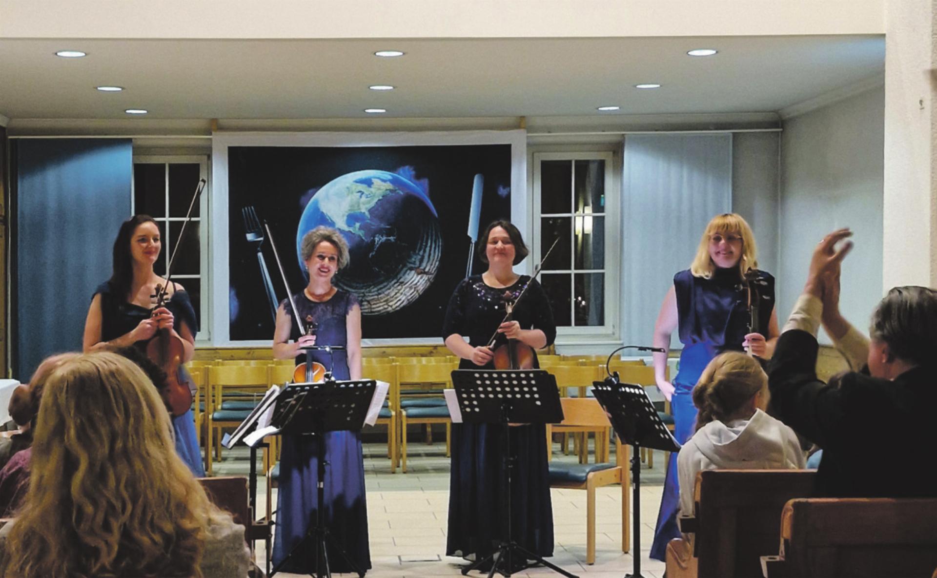 Viel Beifall für «Lviv Virtuosos» - Das Bild wird blockiert. – Möglicherweise durch einen aktiven Adblocker.