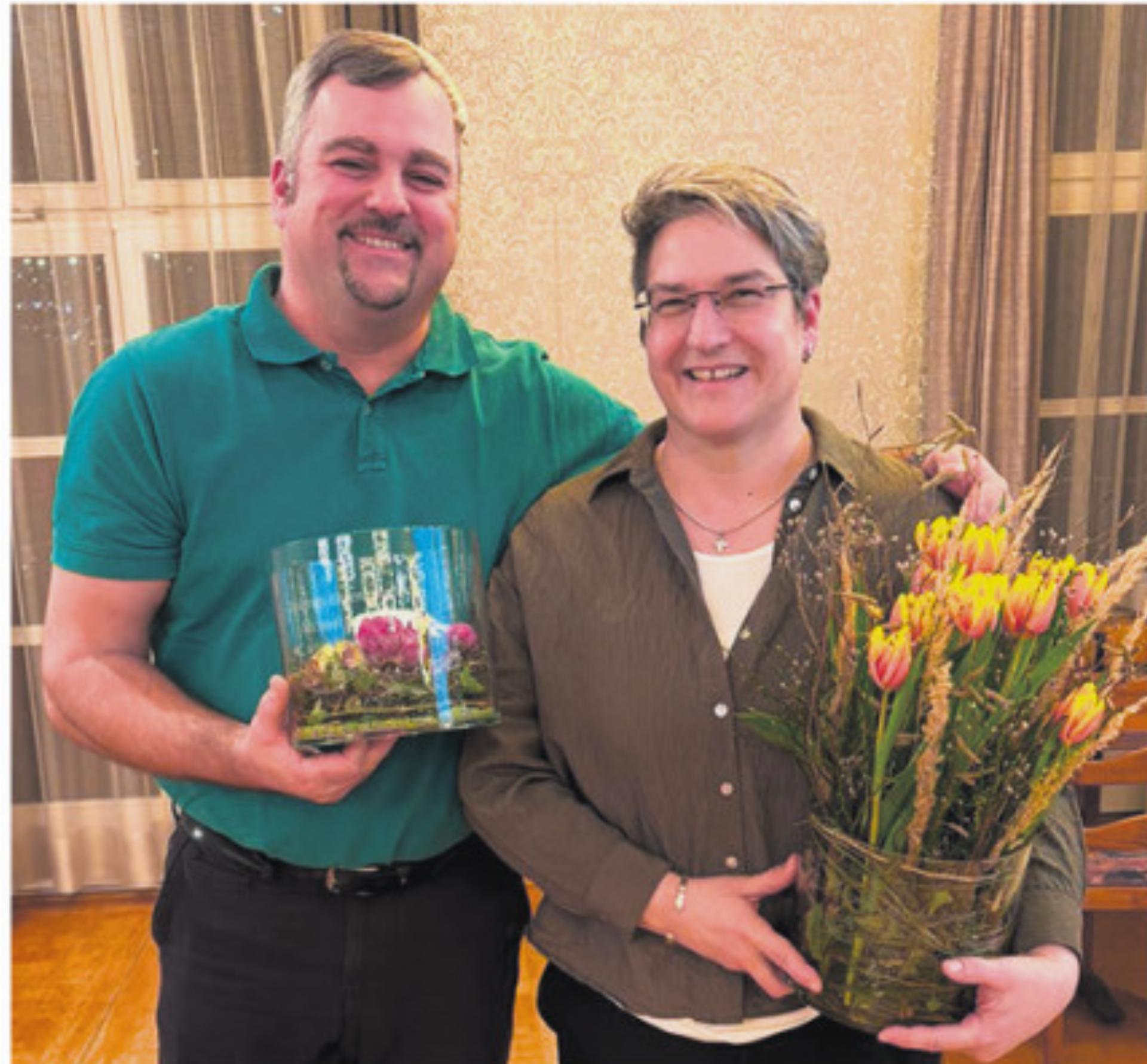 Engagiert und geehrt - Das Bild wird blockiert. – Möglicherweise durch einen aktiven Adblocker.