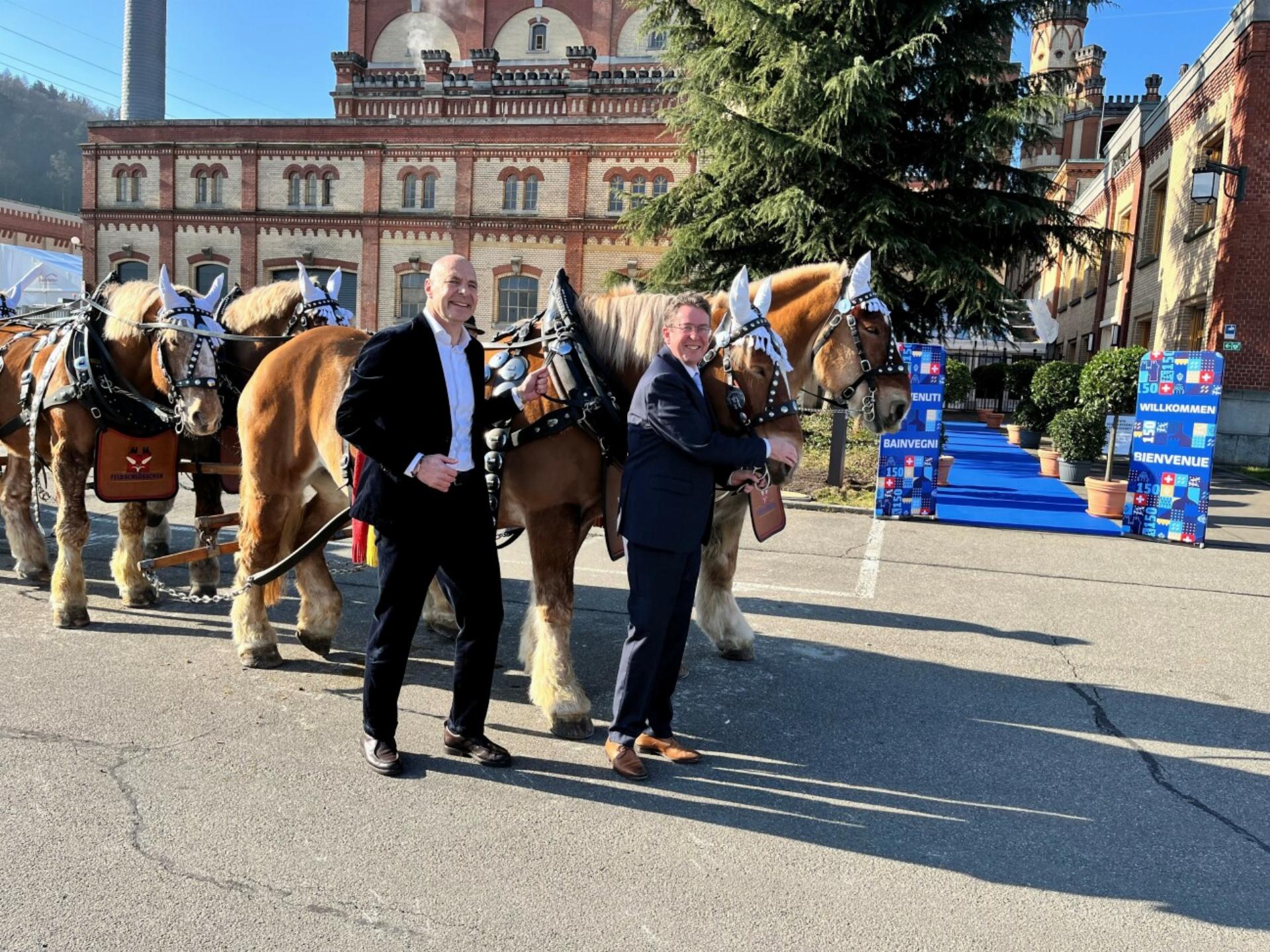 Wenn ein Bundesrat auf ein Bier vorbeischaut - Das Bild wird blockiert. – Möglicherweise durch einen aktiven Adblocker.