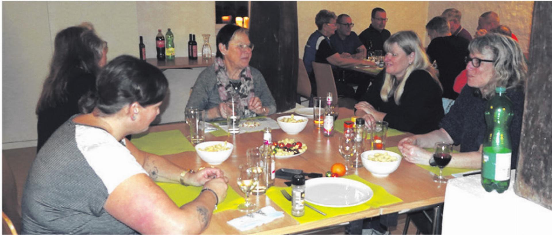 CHLAUSHOCK FRAUENTURNVEREIN UND MÄNNERRIEGE OBERMUMPF - Das Bild wird blockiert. – Möglicherweise durch einen aktiven Adblocker.