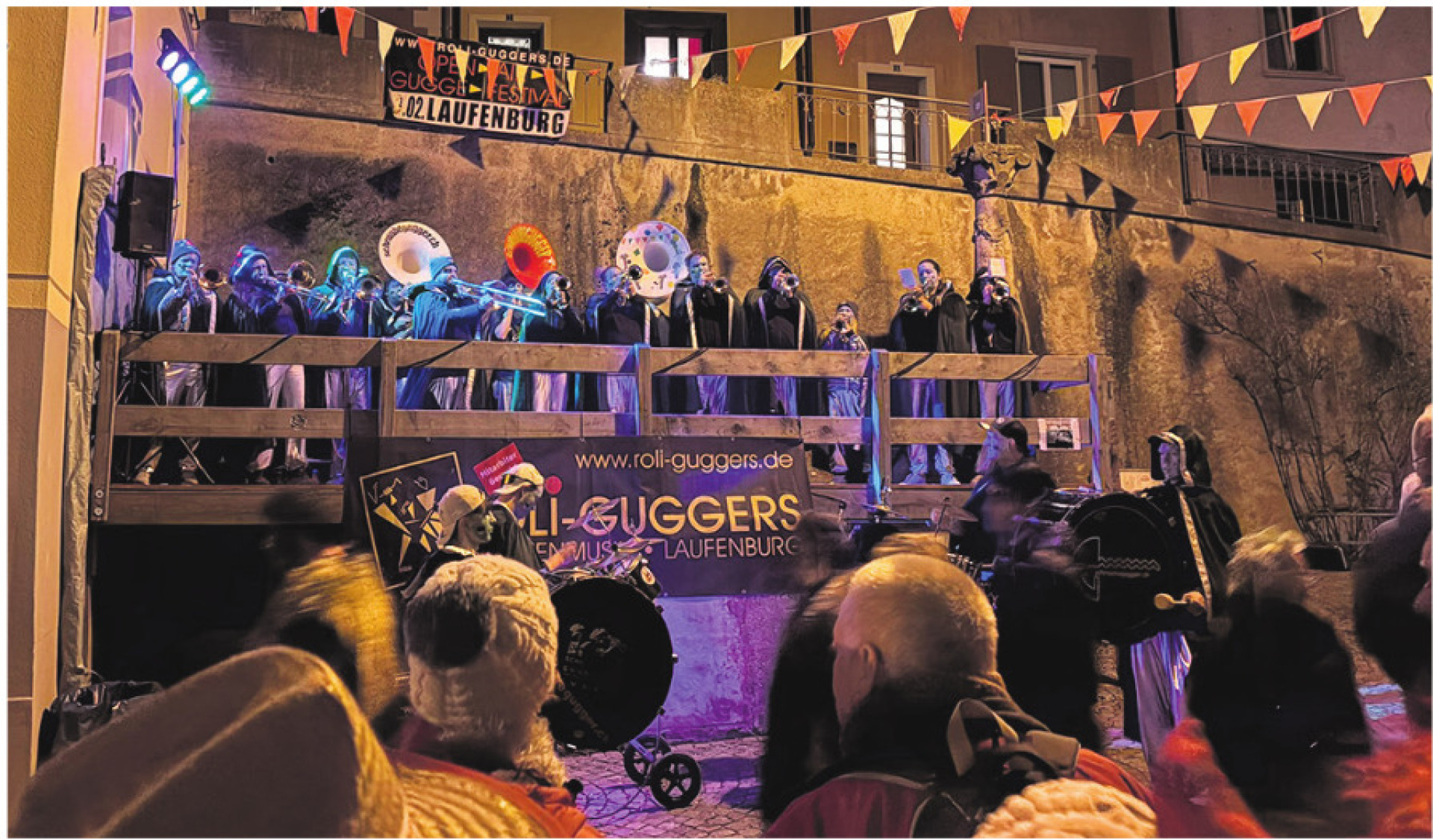 Grenzenloser Guggen-Sound in Laufenburg - Das Bild wird blockiert. – Möglicherweise durch einen aktiven Adblocker.