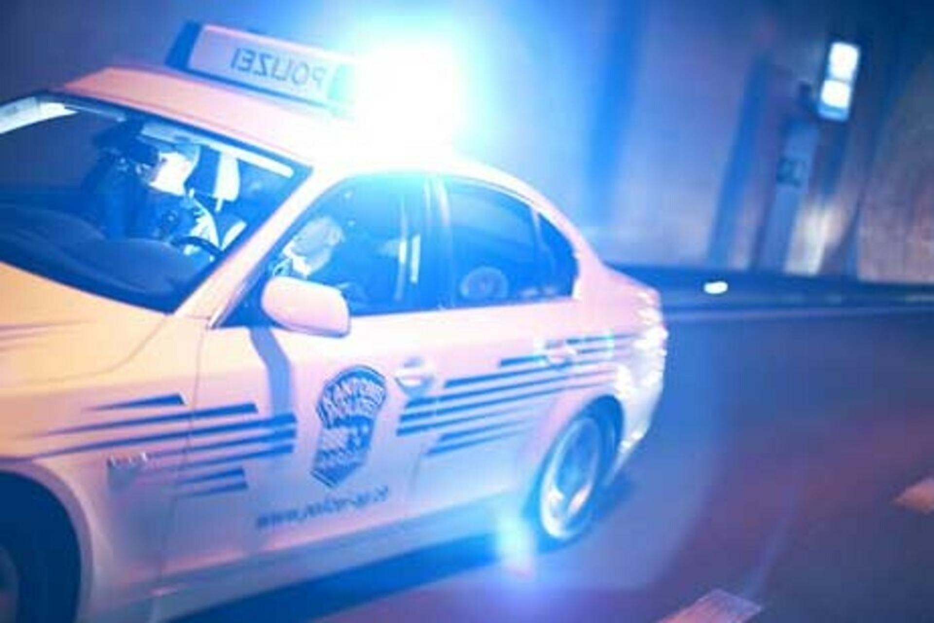 Polizei sucht Zeugen: Feuerwehrmänner in Frick tätlich angegriffen - Das Bild wird blockiert. – Möglicherweise durch einen aktiven Adblocker.