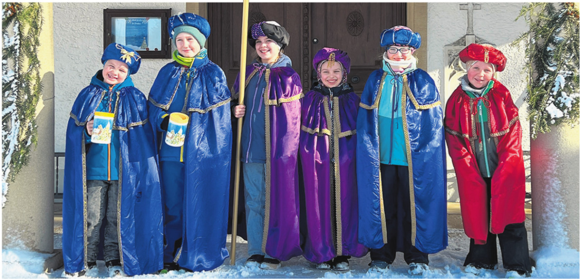 Sternsinger unterwegs in Schupfart  - Das Bild wird blockiert. – Möglicherweise durch einen aktiven Adblocker.