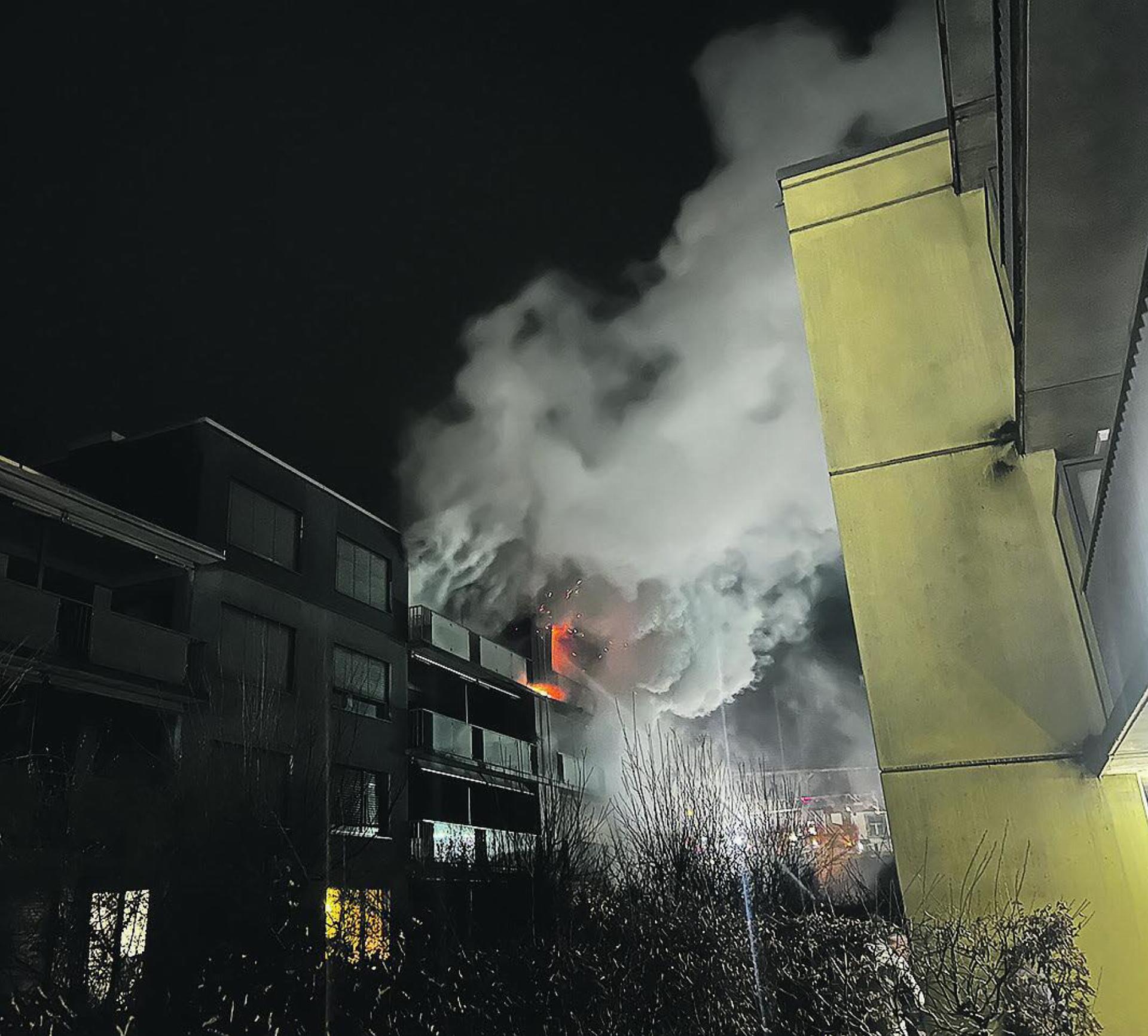 Wohnung durch Brand verwüstet