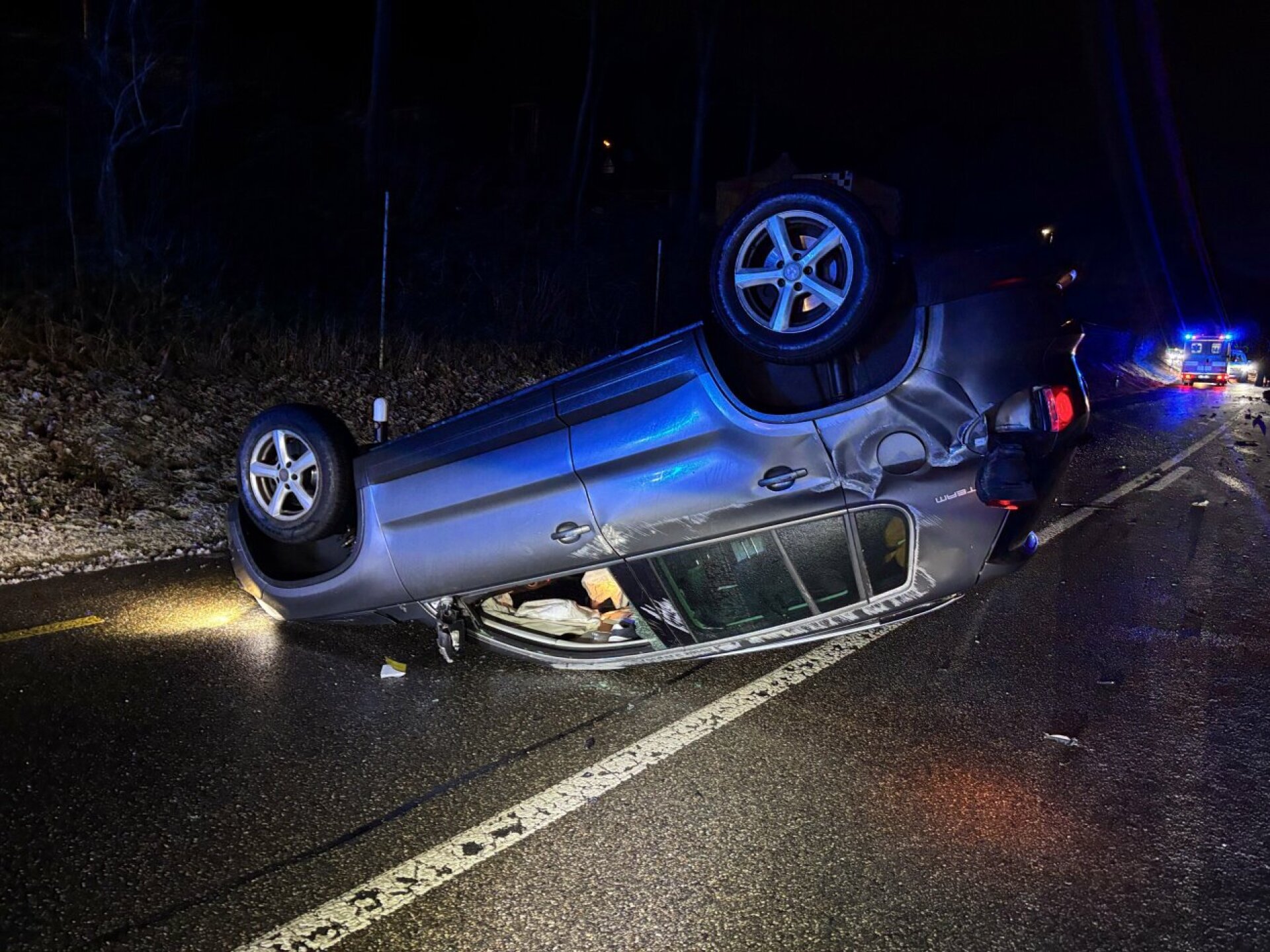 Mumpf: Frontalkollision zwischen zwei Autos fordert fünf Leichtverletzte - Das Bild wird blockiert. – Möglicherweise durch einen aktiven Adblocker.