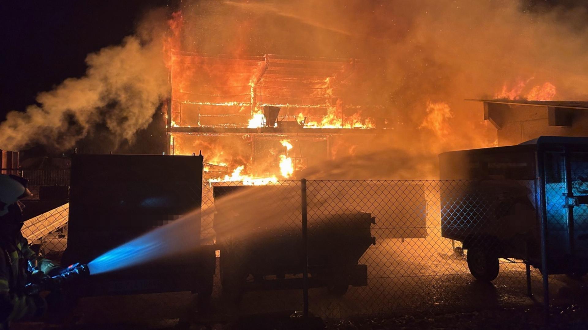 Brand in Bad Zurzach zerstört fast ganzes Gärtnereigebäude