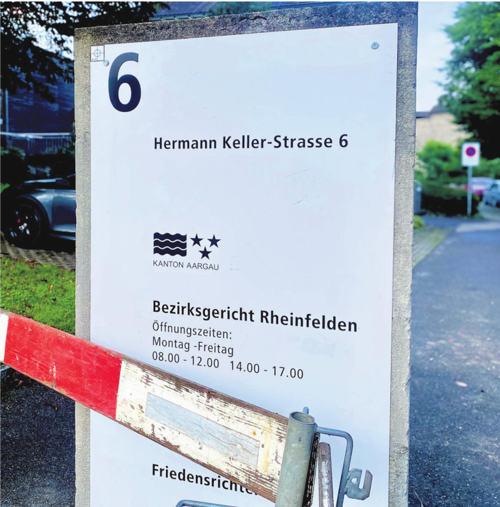 Drohung gegen Beamte während laufender Probezeit - Das Bild wird blockiert. – Möglicherweise durch einen aktiven Adblocker.