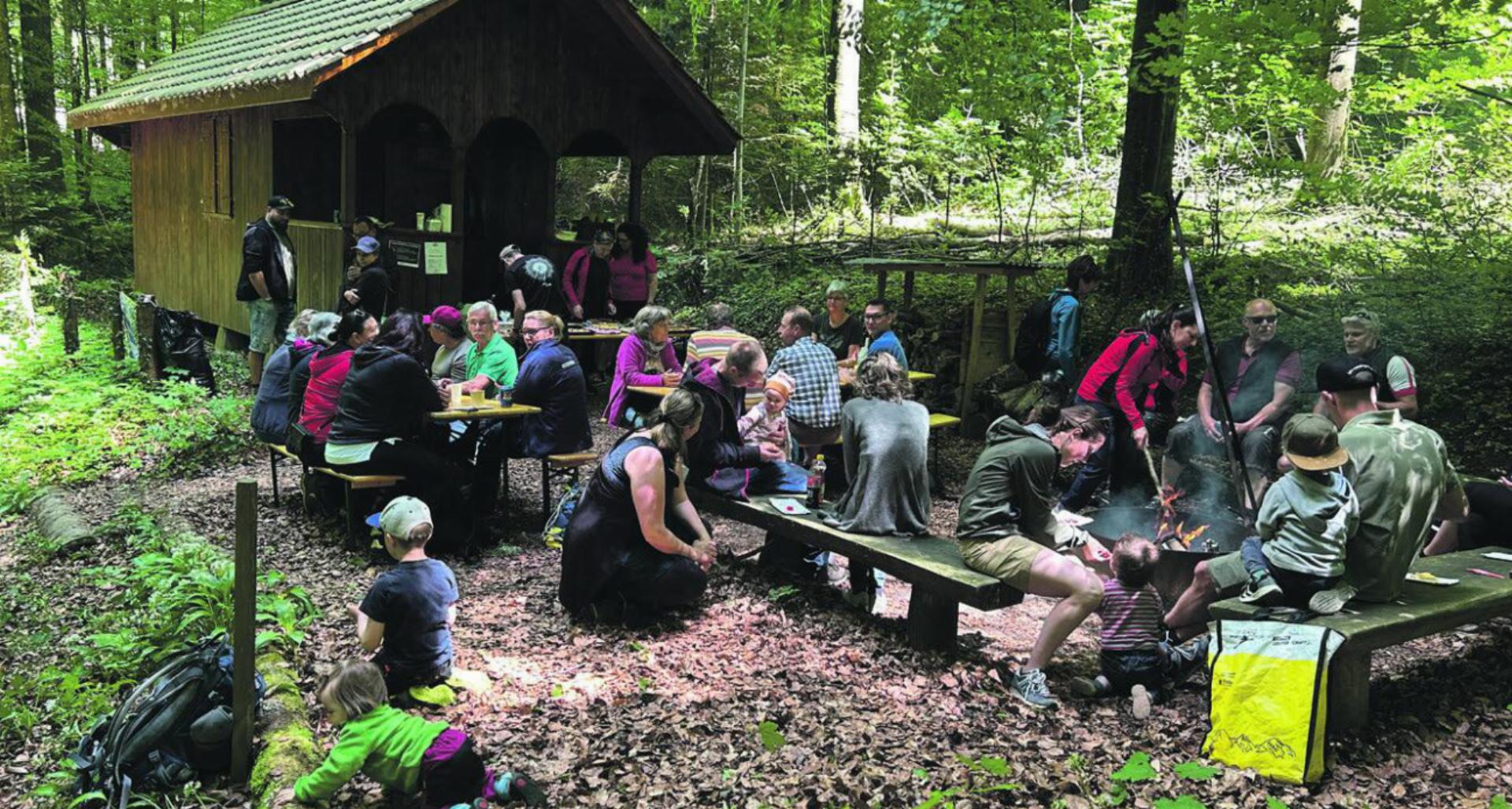 VON HÜTTE ZU HÜTTE