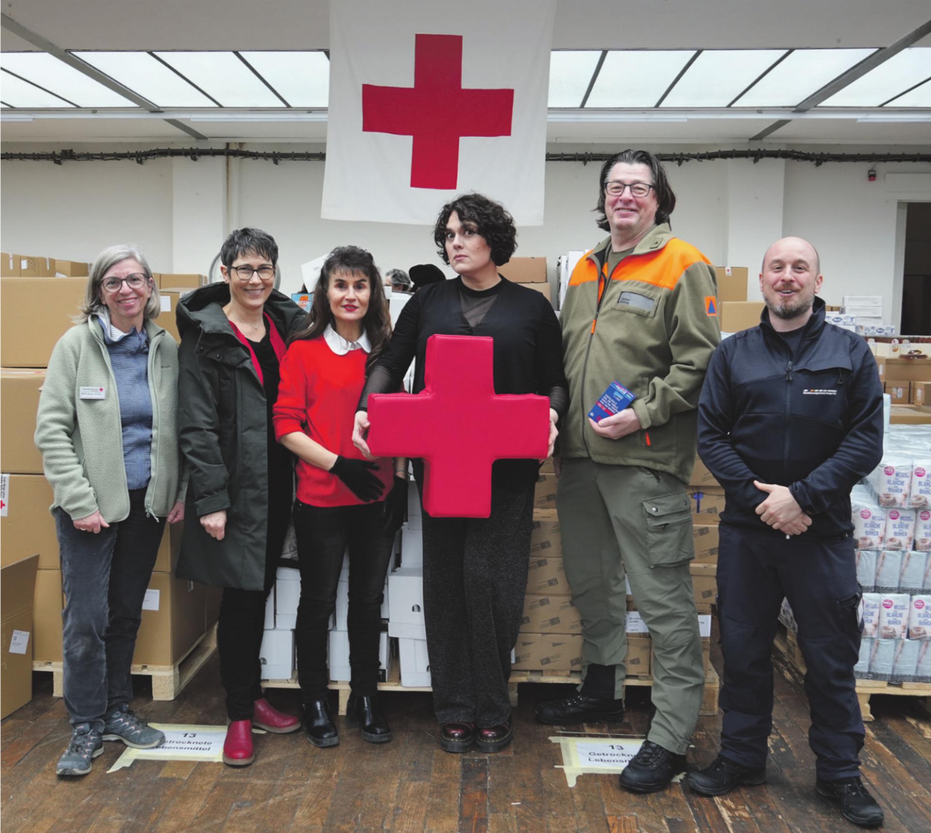 Hilfreiche Warenspenden an Armutsbetroffene in der Region - Das Bild wird blockiert. – Möglicherweise durch einen aktiven Adblocker.