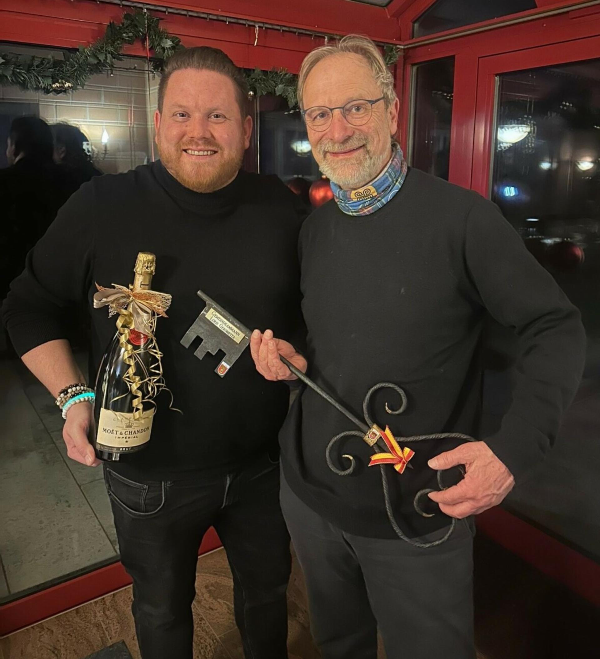 Wer ist hier der Gemeindeammann? - Das Bild wird blockiert. – Möglicherweise durch einen aktiven Adblocker.