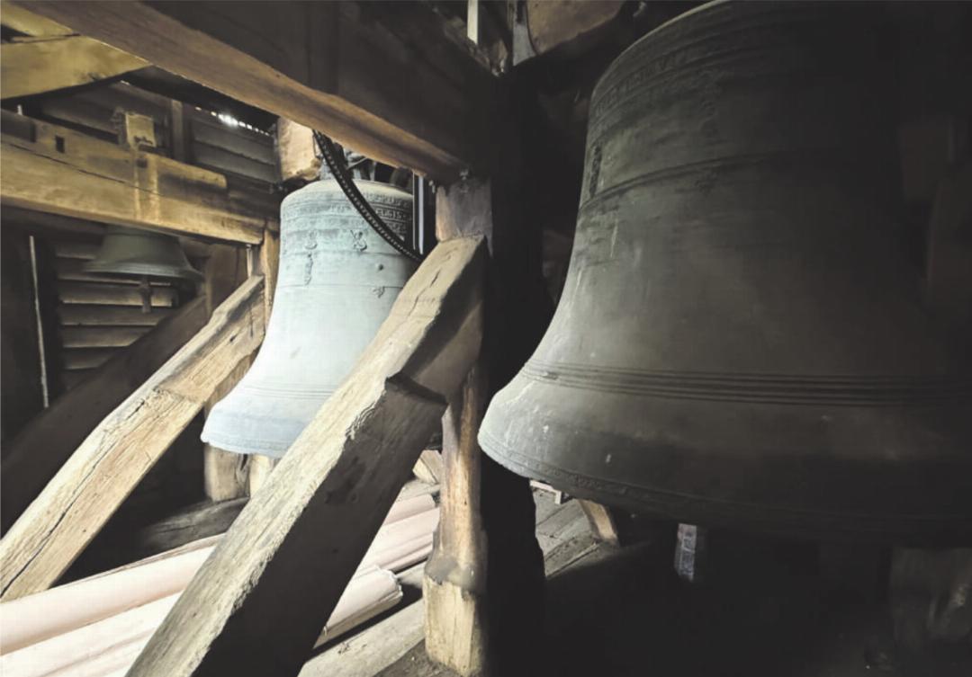 Im Glockenstuhl. Im Glockenstuhl.