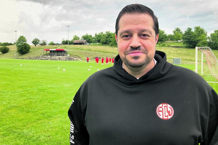 Giuseppe Oliva, Trainer beim FC Wallbach. Foto: Archiv NFZ