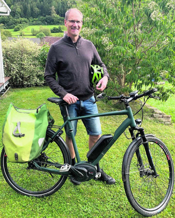 Er fährt Velo, schwimmt und rennt. «Triathlon mache ich trotzdem nicht», sagt Lars Reimann. Foto: Simone Rufli