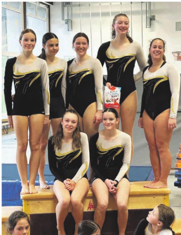 Die Turnerinnen der Kategorie 5 und die Damen. Foto: zVg