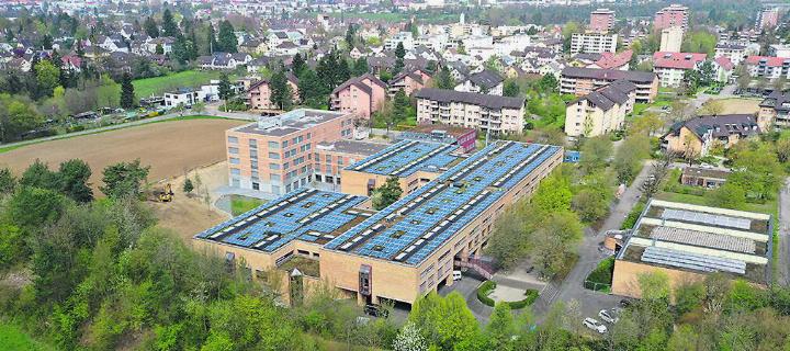 Für den Kanton keine Option mehr: Der zweite Standort der kantonalen Berufsfachschule Gesundheit und Soziales soll nicht im Rheinfelder Engerfeld realisiert werden. Foto: zVg