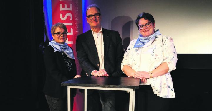 Geref-Präsidentin Franziska Bircher (links), Referent Lutz Jäncke und Denise Schmid (verantwortlich für Geref-Anlässe). Foto: Janine Tschopp