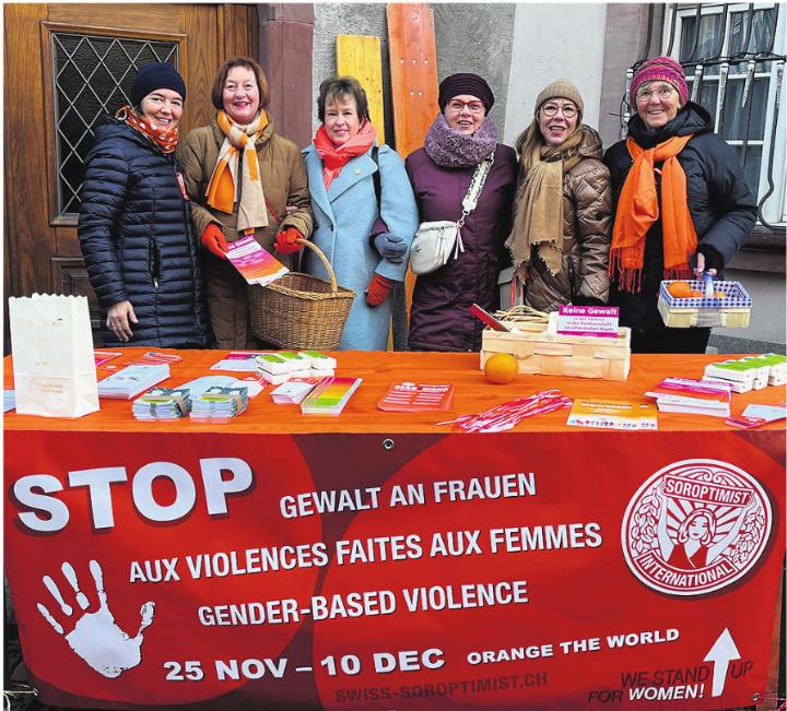 Der Stand von Soroptimist International Club Fricktal im November 2024 in der Marktgasse in Rheinfelden. Archiv-Foto: zVg