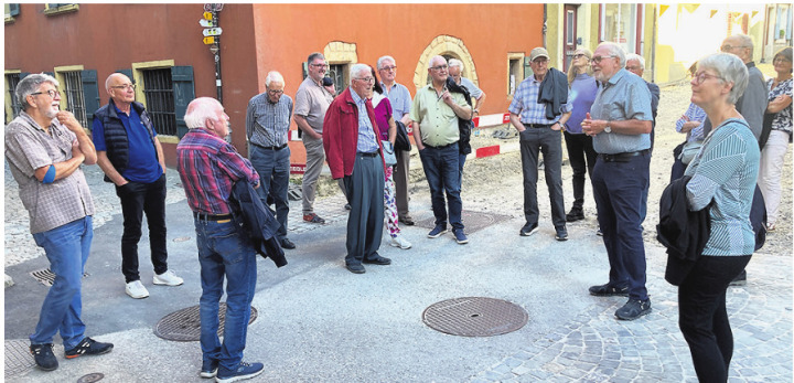 Rudolf Lüscher erzählte vom Papstbesuch im Laufenburger Hotel Pfauen. Foto: zVg