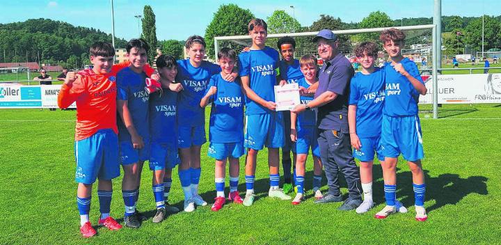Klasse Truppe: die kickenden Schüler aus Möhlin. Foto: zVg