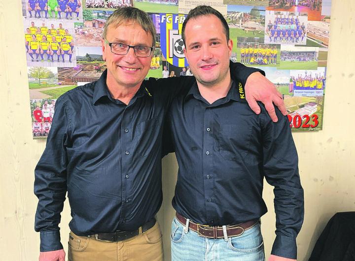Wechsel an der Spitze des FC Frick: Marco Boss (rechts) löst Hans Reimann als Präsident des FC Frick ab. Foto: Simone Rufli
