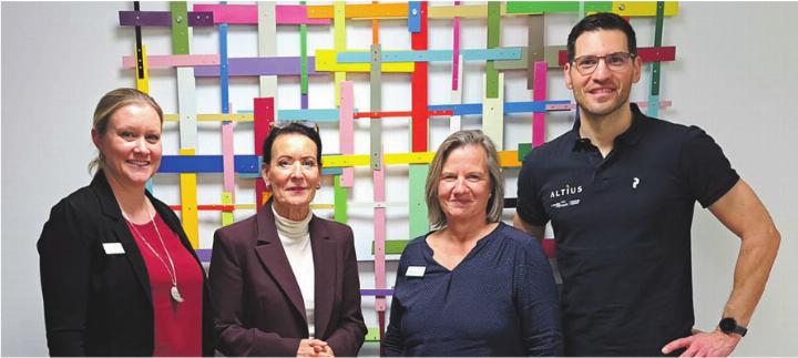 Informierten das Publikum: Sabrina Naegelin (von links), Béa Bieber, Astrid Simon und Julian Röhm. Foto: zVg