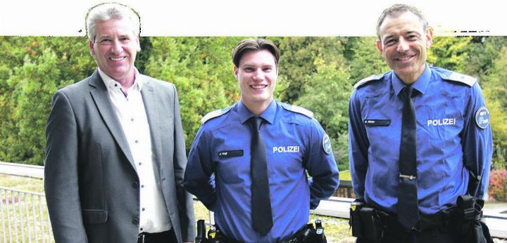 Gemeindeammann Daniel Suter (von links), Polizist Christian Vogt und Polizeichef-Stv. Adj Daniel Meier. Foto: zVg