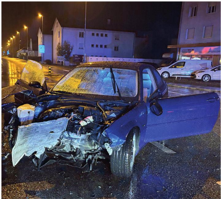 An beiden Unfallautos entstand Totalschaden.