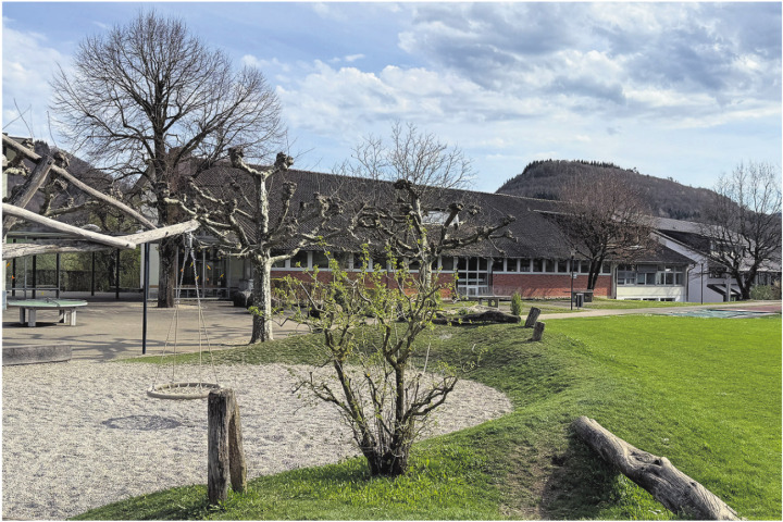 Das Mittlere Schulhaus soll mit leichter Raumerweiterung saniert werden. Foto: Simone Rufli