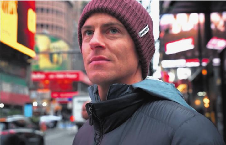 Kyburz und New York: das passt. Foto: Screenshot SRF
