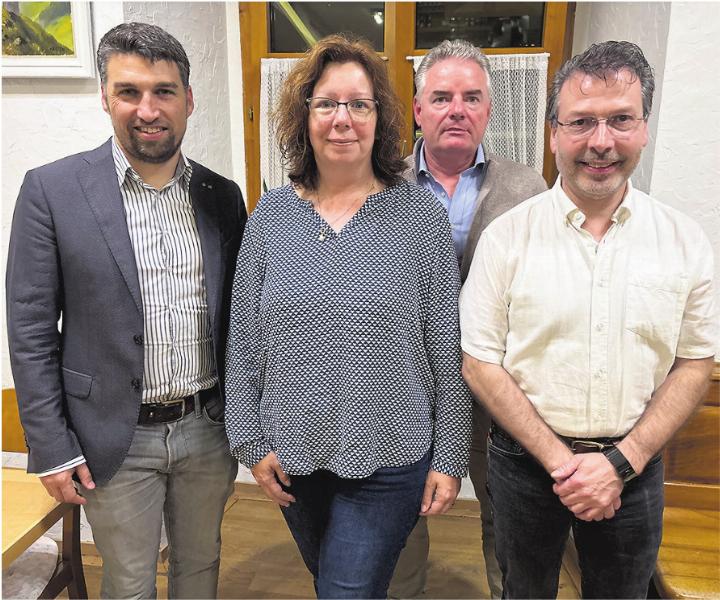 Grossrat Emanuel Suter (v. l.), Alexandra Leimgruber-Jud, Alex Meier und Robert Weniger. Foto: zVg