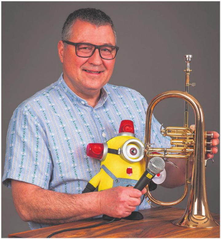 Gropi, Tontechniker und Flügelhornist. Gropi, Tontechniker und Flügelhornist.