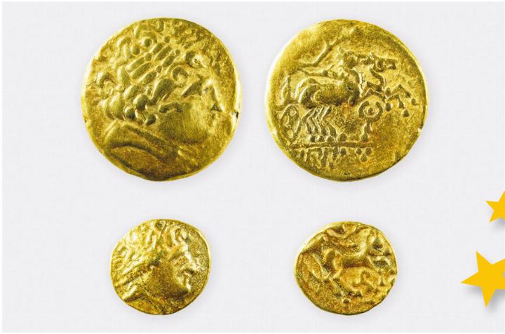 Vorder- und Rückseiten der beiden neu entdeckten keltischen Goldmünzen von Arisdorf. Die grössere Münze hat einen Durchmesser von knapp 2 cm.