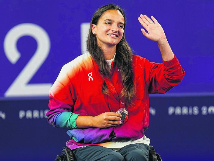 SENSATIONELLER EINSTAND Ilaria Olgiati (damals noch Renggli) aus Hottwil gewinnt an den Paralympics in Paris die Bronzemedaille. Es waren die ersten Paralympics für die 24-jährige Badmintonspielerin.