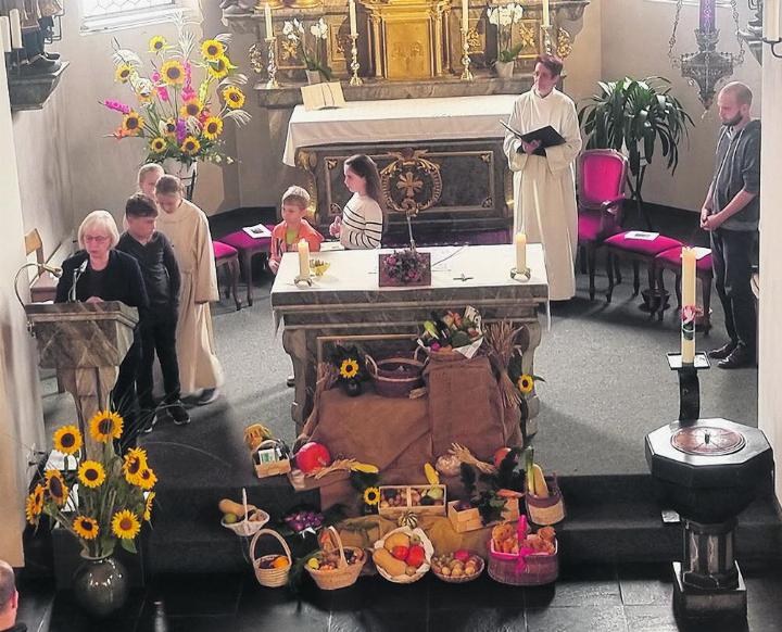 Festlicher und sinnhafter Gottesdienst in Oeschgen. Foto: zVg
