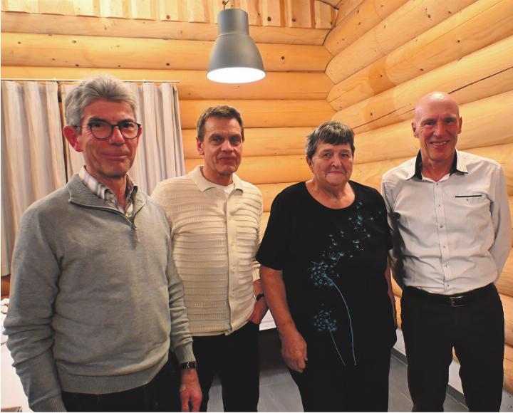 Pius Wunderlin, Dieter Messerschmid, Beatrix Lieberherr und Christoph Buholzer – stellvertretend für alle Jubilare. Foto: Christine Steck