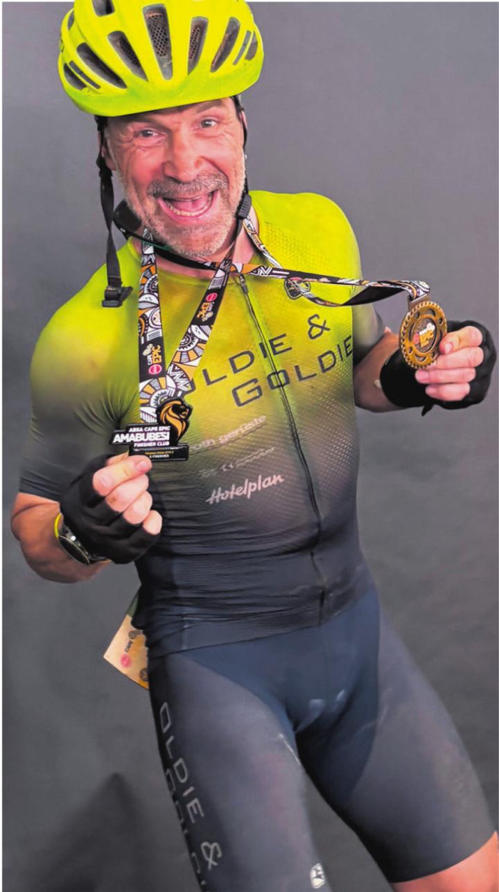 Emotionen pur: Nachdem er das dritte Mal ins Ziel gekommen ist, ist Tom Deiss jetzt Mitglied im exquisiten Finisher-Club.