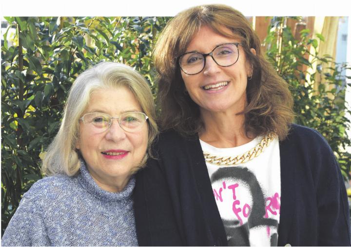 Was am allermeisten zählt: Elena Giamminelli (links), Sandra De Minico und diese Vorfreude auf einen ganz besonderen Heiligabend. Foto: zVg