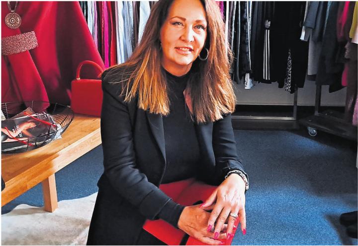 «Schön angezogene Frauen haben mich eigentlich immer schon fasziniert», sagt Kristina Neuenschwander. Foto: Petra Schumacher