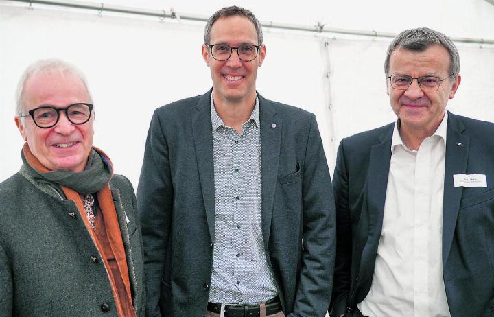 Die Vertreter der Abima Management, der AEW und der Stadt Rheinfelden am Tag der offenen Tür: Mike Salz, David Gautschi und Franco Mazzi.