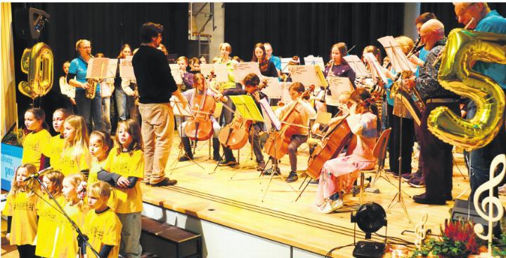 Die musikalischen Beiträge sorgten für viel Begeisterung. Foto: zVg