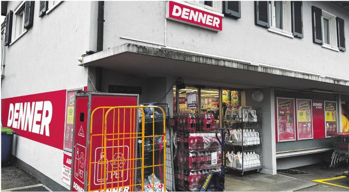 Der Denner an der L’Orsa-Strasse ist beliebt, sorgt aber auch für Reklamationen. Foto: Valentin Zumsteg