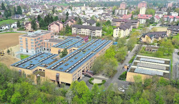 Die Kreisschule Unteres Fricktal (KUF) im Rheinfelder Engerfeld bietet ab dem neuen Schuljahr zusätzlich ein teilintegratives Förderangebot für Schülerinnen und Schüler mit erhöhtem Förderbedarf an. Foto: zVg