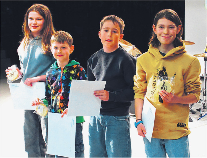 Erfolgreiche Absolventen. Foto: zVg